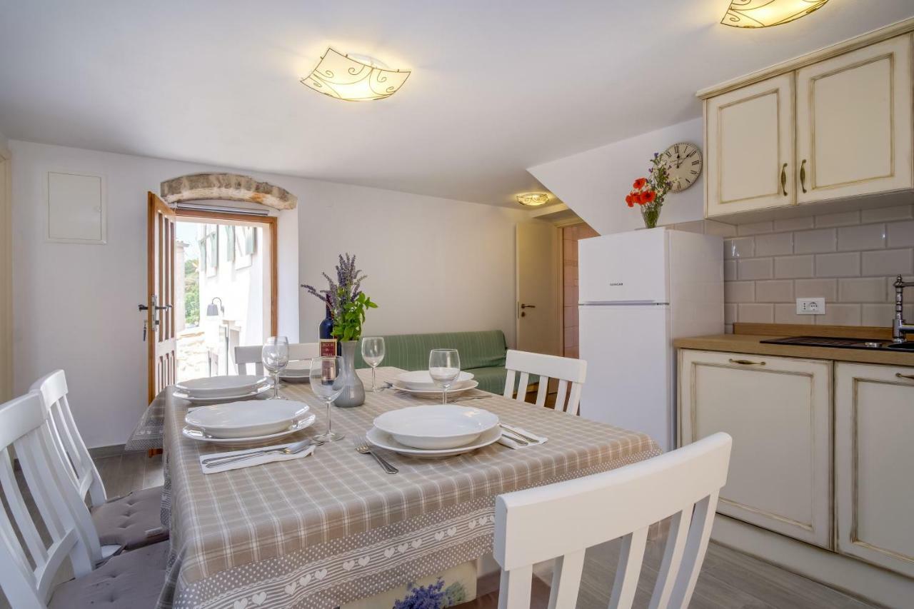 Apartment Darko Martinšćica Buitenkant foto