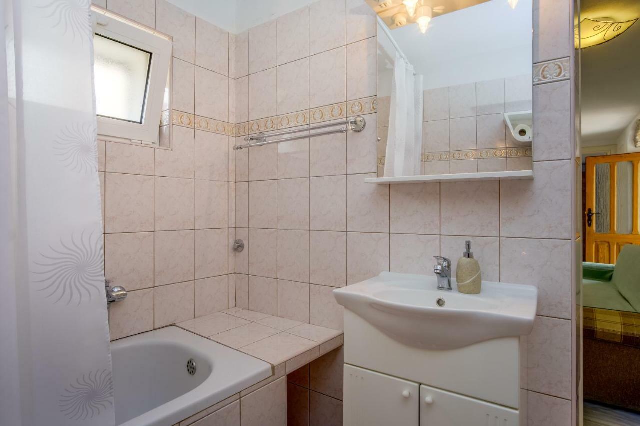 Apartment Darko Martinšćica Buitenkant foto